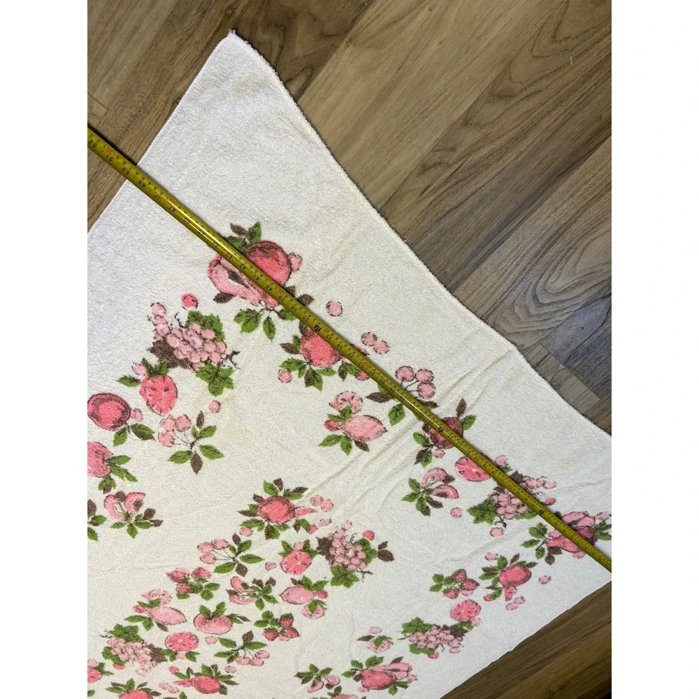 Vintage Fruit Floral Oversized Beach Towel Pink Green White Terry Cloth 46x81